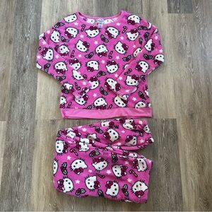 Hello Kitty 2024 Sanrio pink Christmas fleece pajama set Sz M